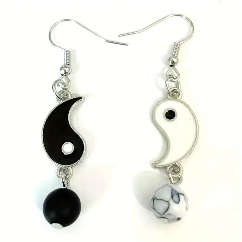 Boucles d'oreilles pendantes Yin Yang argent en agate noire et howlite