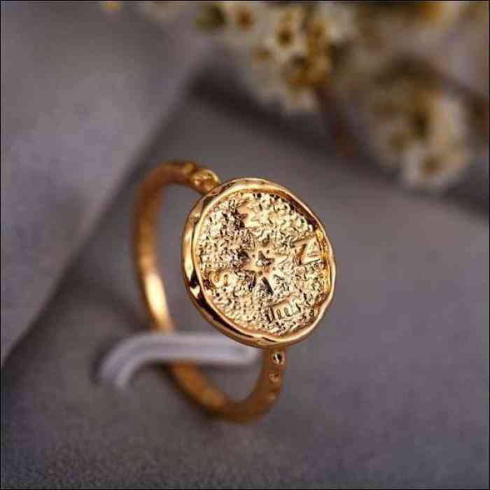 bague boussole
