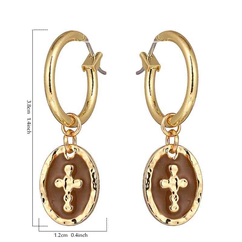 Boucles d'oreilles créoles en coquillages cauri et perles