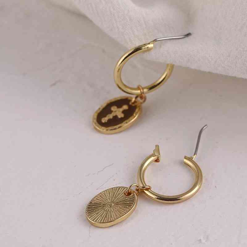 Boucles d'oreilles créoles en coquillages cauri et perles