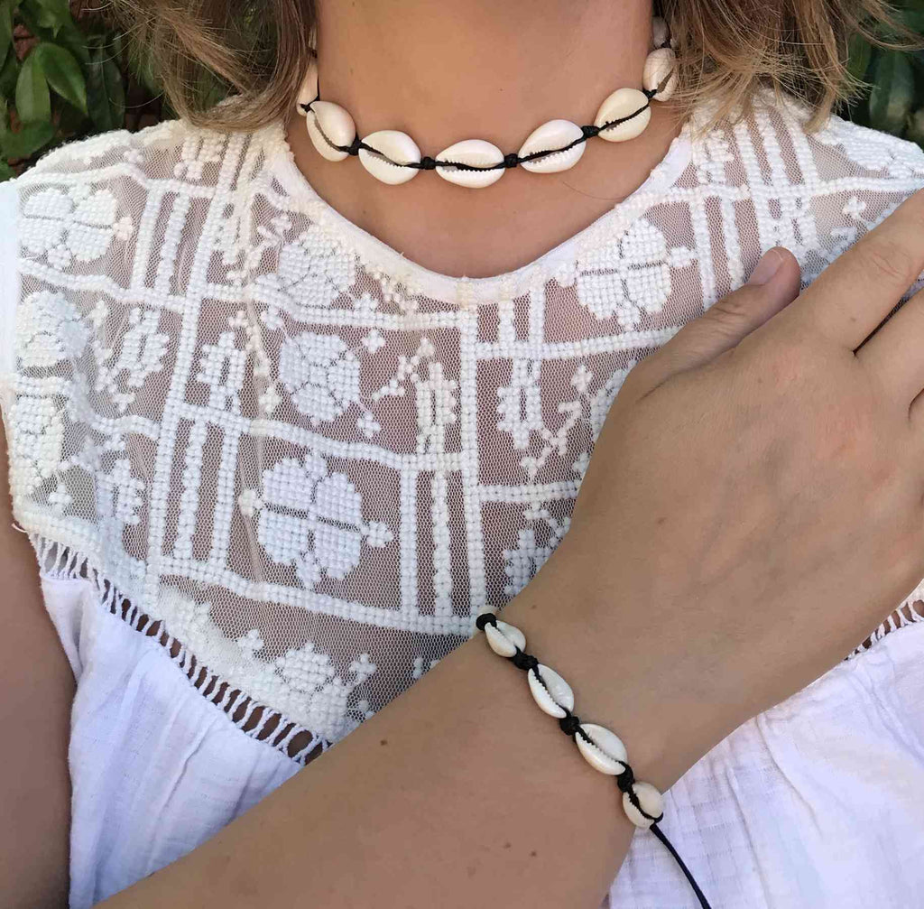 Collier coquillages cauris naturels - Tendance et élégant
