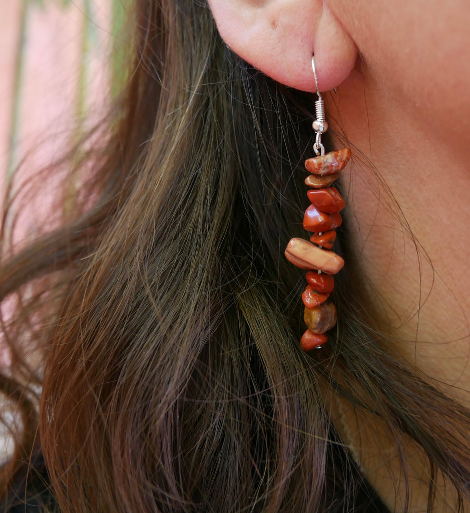 Boucles d'oreilles pendantes en Jaspe Bréchique - perles forme chips