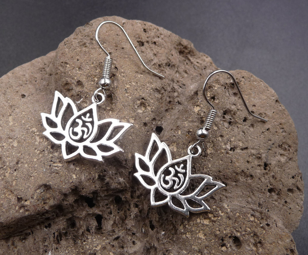 Boucles d'oreilles Fleur de Lotus Om Yoga Méditation crochets en argent 925