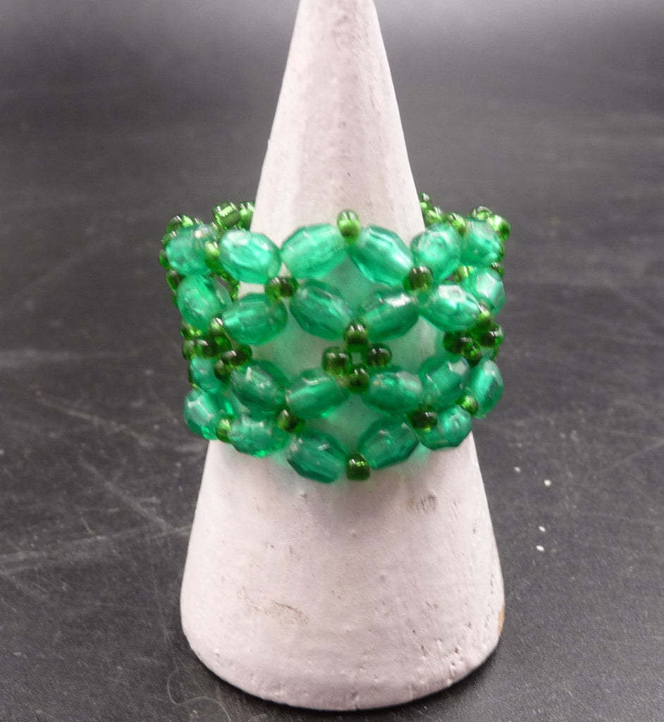Bague Alice en perles de rocaille vertes