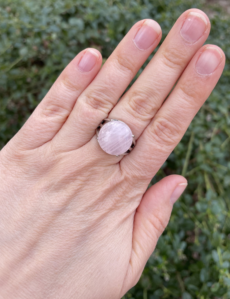 Bague ronde en Quartz Rose du Brésil