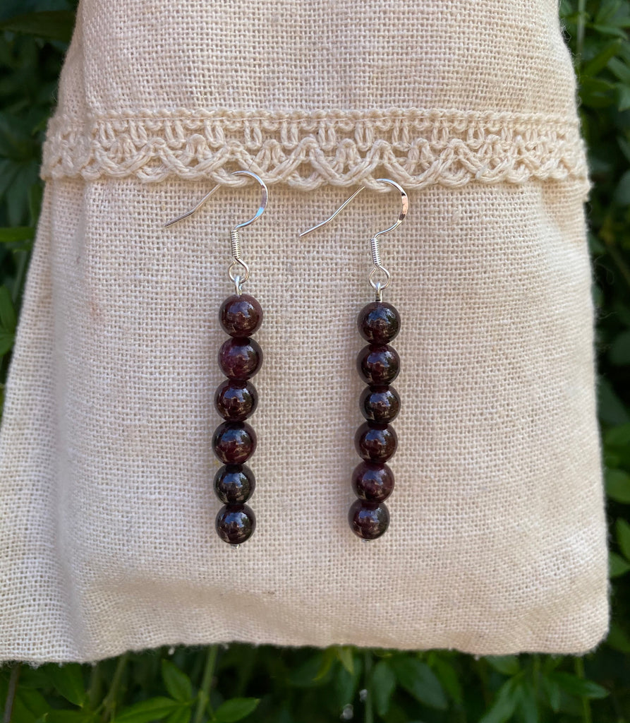 Boucles d'oreilles pendantes en Grenat