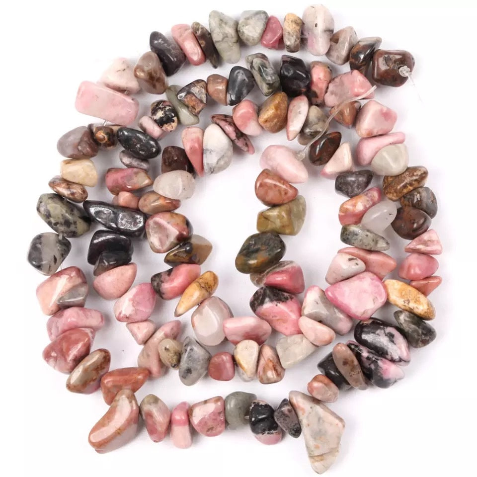 Bracelet Lithothérapie en Rhodonite, perles Chips. Equilibre et protection