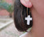 Boucles d'oreilles créoles et croix en nacre