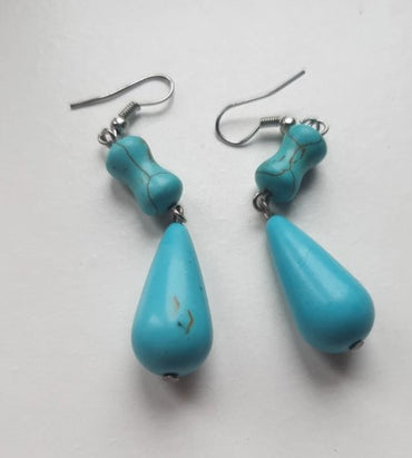 Boucles d'oreilles en Howlite Turquoise forme goutte - crochets en argent 925