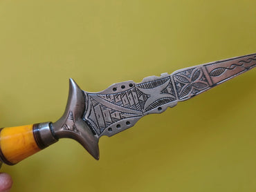 Ouvre lettre coupe papier berbère en argent gravé