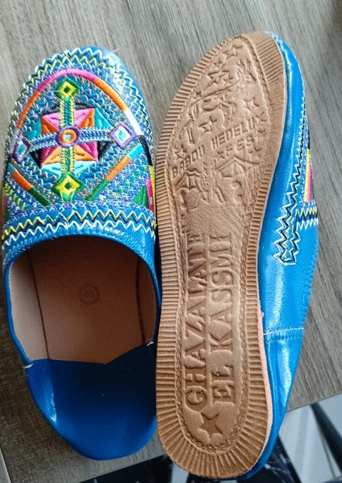 Babouches Berbères en peau de Chèvre avec broderies traditionnelles Pointure 40 - Artisanat du Maroc