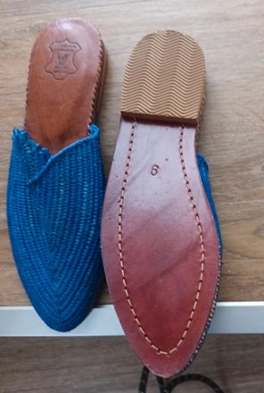 Mules bleues en raphia et cuir Pointure 38