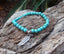 Bracelet en Howlite Turquoise + breloque plume Amérindienne