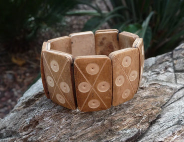 Bracelet ethnique en noix de coco - Artisanat du Vietnam