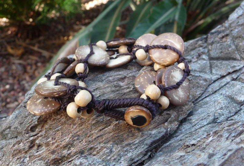 Bracelet multirangs ethnique nature perles en noix de coco