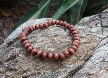 Bracelet marron artisanal perles en bois