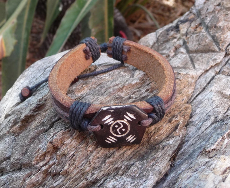 Bracelet ethnique pour homme en cuir motif Yin Yang