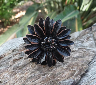 Bague Vintage en cuir marguerite fleur noire taille réglable