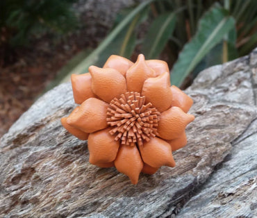 Bague Vintage en cuir magnolia fleur orange taille réglable