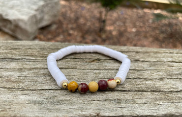 Bracelet élastique de lithothérapie en Jaspe Mokaïte ou Mookaite et perles Heishi