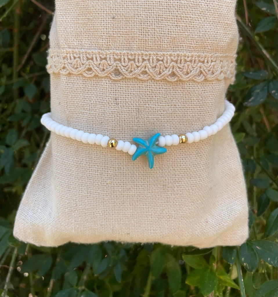 Chaîne de cheville en perles et étoile de mer en Howlite