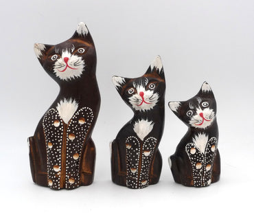 Famille de 3 statuettes chats et chaton en bois artisanat Indonésie