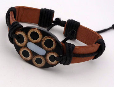 Bracelet réglable en cuir, nacre, rotin et bambou