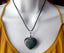 Collier avec pendentif coeur en labradorite de Madagascar