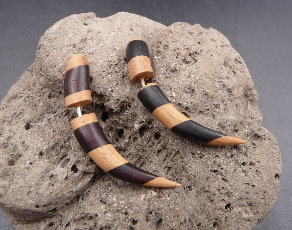 Boucles d'oreilles piercing ethnique en bois d'ébène (deux tons de bois)