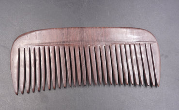 Peigne en bois fait main Mahanoro