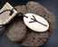 Collier Rune Algiz en os de buffle - Optimisme