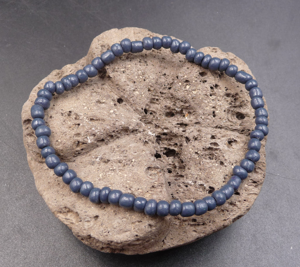 Bracelet bleu artisanal perles en bois