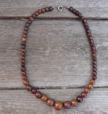 Collier boulier Stéphanie en bois semi-précieux