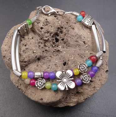 Bracelet "Bhaktapur" en argent Tibétain et perles multicolores du Népal