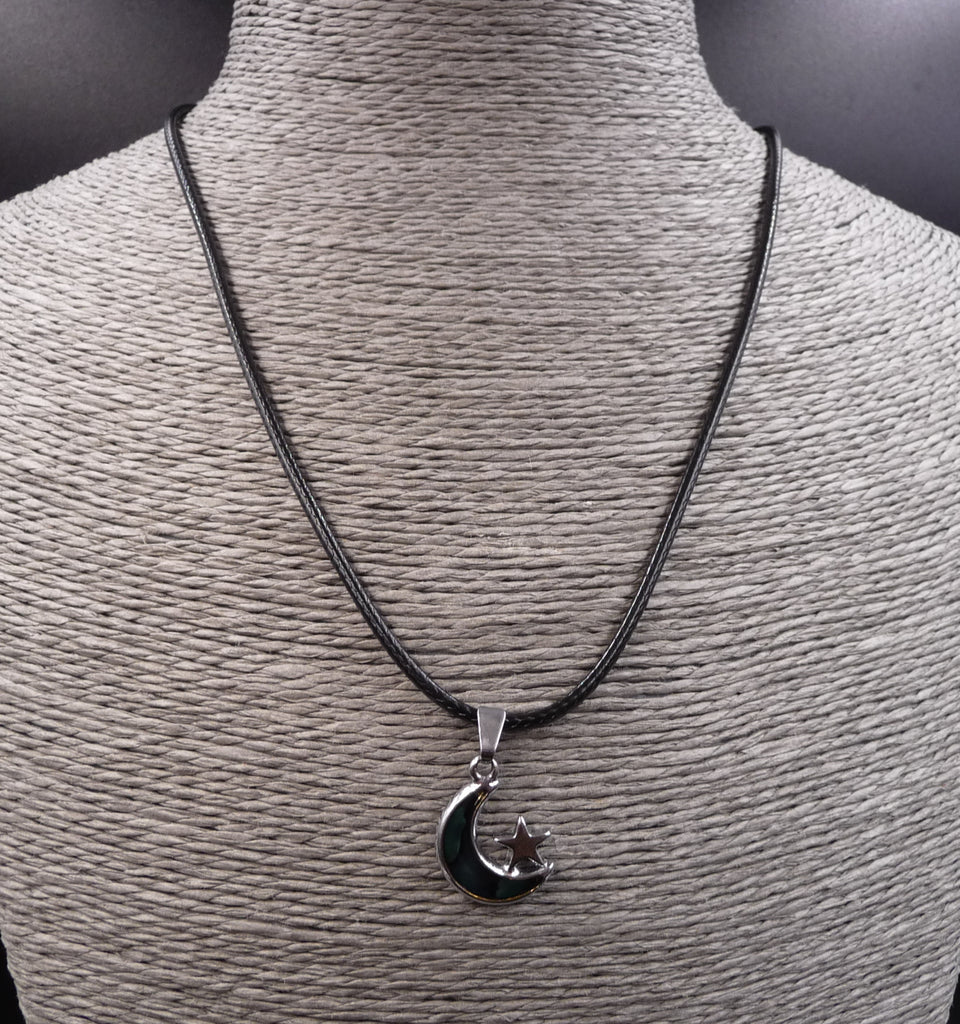 Collier Pendentif Lune et Etoile en nacre abalone