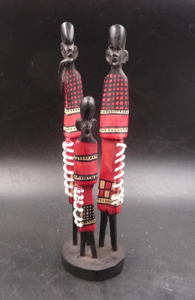Statues Africaines en bois, famille Masaï, Kenya