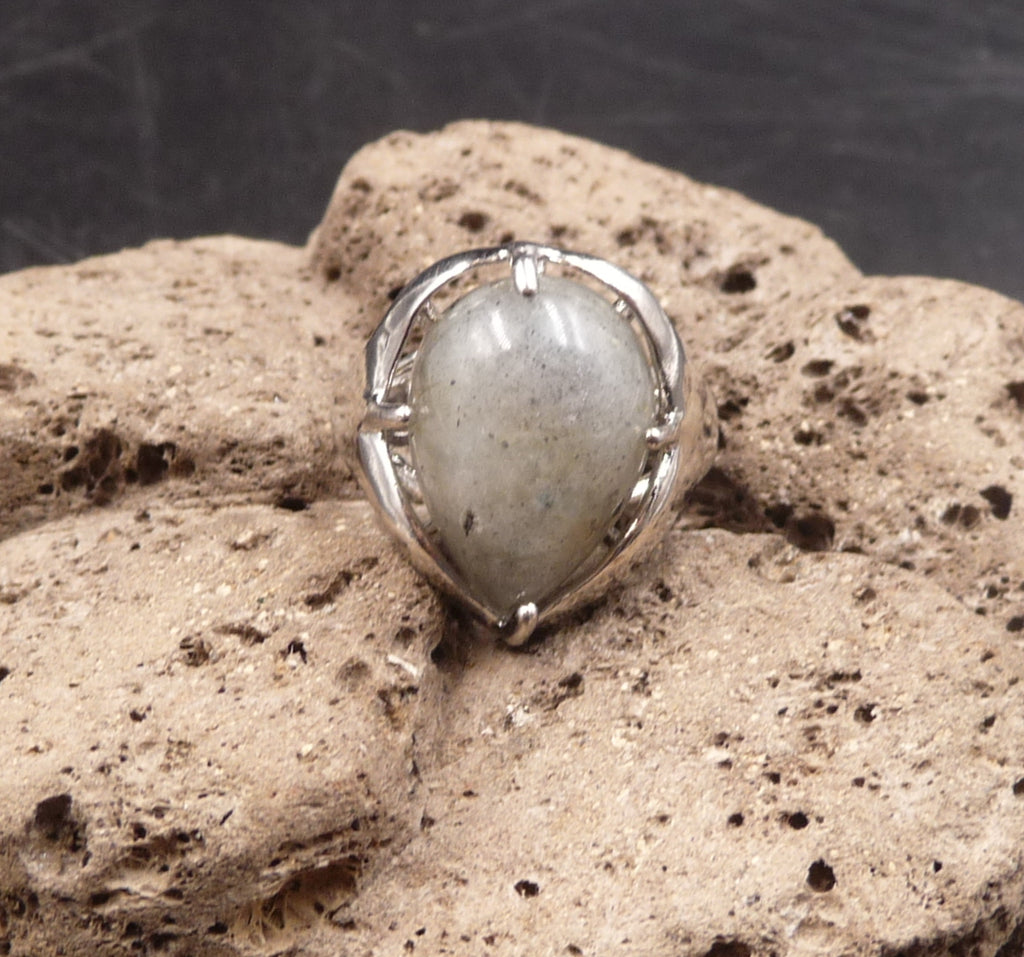 Bague réglable en Labradorite du Canada forme goutte