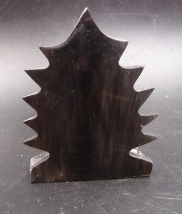 Crèche de Noël forme sapin en corne de zébu Madagascar