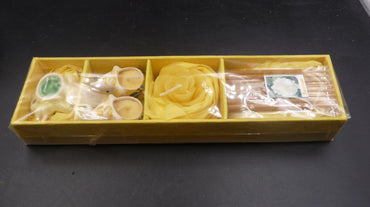 Coffret aromathérapie au jasmin bougies + encens + éléphant et tortue porte encens