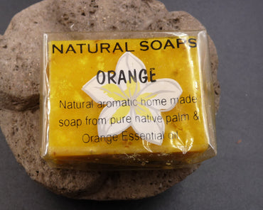 Savon bio à l'huile essentielle d'orange de Bali