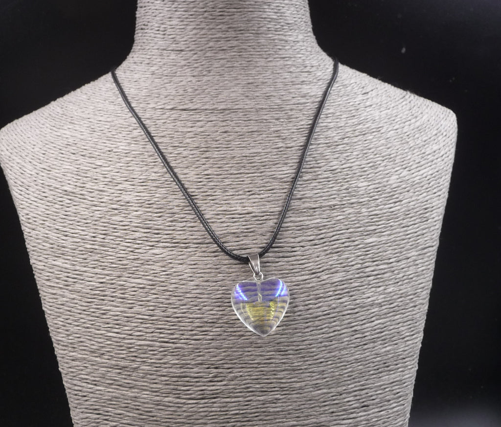 Collier avec pendentif coeur en cristal