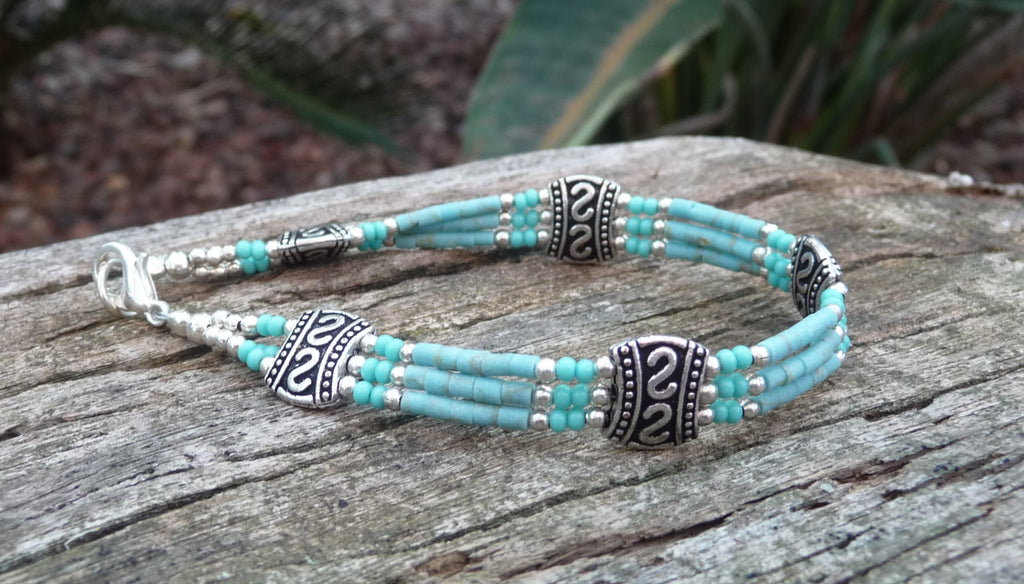 Bracelet ethnique en argent Tibétain et turquoise du Népal