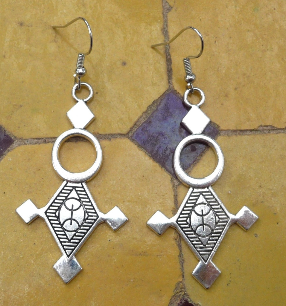 Boucles d'oreilles croix diamant blanc fait main de 1,20 ct en argent sterlin Boucles d'oreilles croix diamant blanc fait main de 1,20 ct en argent sterlin