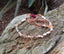 Bracelet de chance en perles de cuivre rose - façon Bouddhisme Tibétain