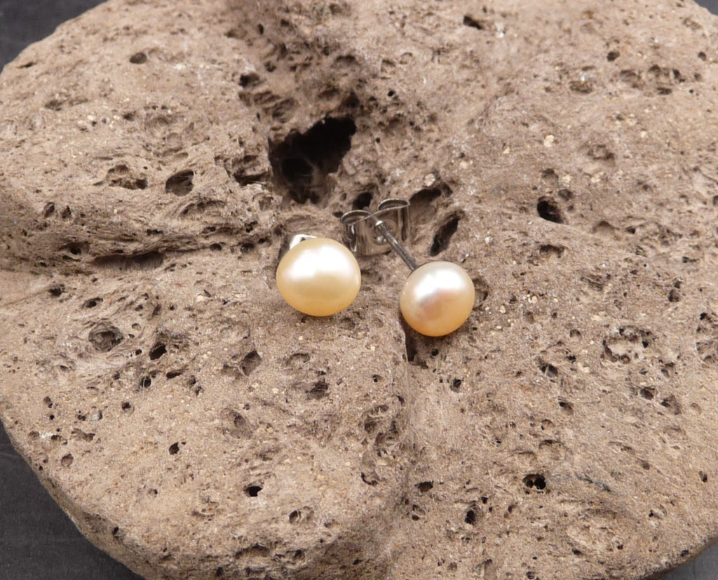 Boucles d’oreilles clous en Argent 925 – Perle d’eau douce rose