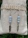 Boucles d'oreilles 3 boules en Aigue Marine naturelle et breloque plume