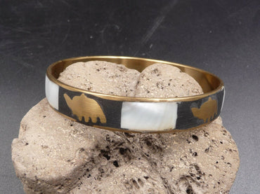 Bracelet jonc ethnique en Laiton, Email et Nacre, motif éléphants - Artisanat Inde