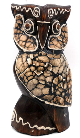 Chouette en bois et coquille d'oeuf