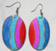 Boucles d'oreilles en bois peint artisanat Bali