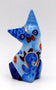 Chat bleu et or en bois peint 9 cm Singapadu